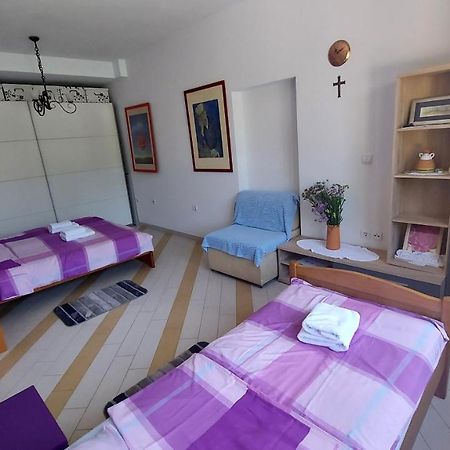 Apartments Cezar Vinkuran Extérieur photo