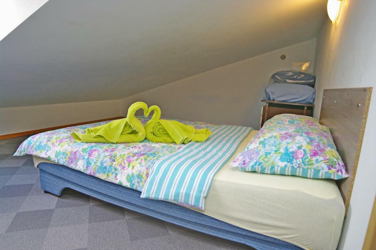 Apartments Cezar Vinkuran Extérieur photo